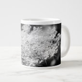 Koningin Anne's Lace Flower Grote Koffiekop (Voorkant rechts)