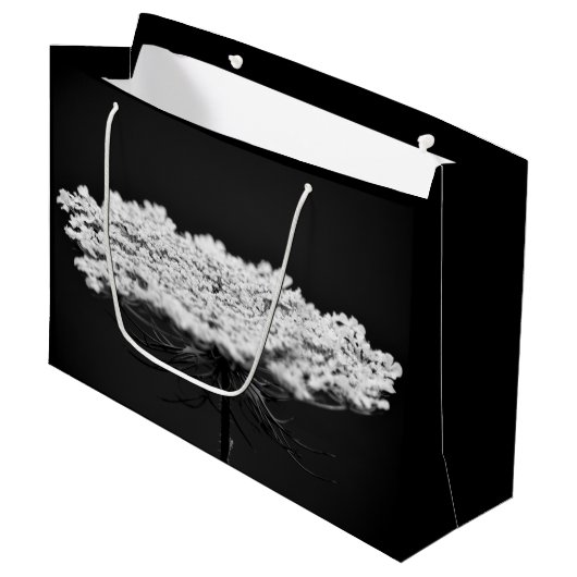 Koningin Anne's Lace Wildflower B&W Groot Cadeauzakje (Voorkant Gekanteld)