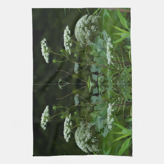 Koningin Anne's Lace Wildflower in de zomer Theedoek (Verticaal)