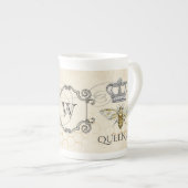 Koningin Bee Royal Crown Monogram Porselein Kop (Voorkant rechts)