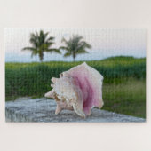 Koningin Conch Shell op een muur, het Poster van d Legpuzzel (Horizontaal)