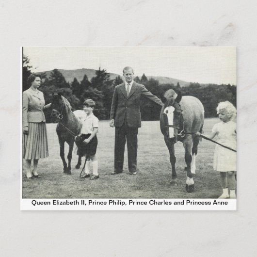koningin Elizabeth II, prins Philip, Charles, Anne Briefkaart (Voorkant)