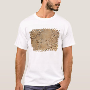 Koningin Kawit op haar toilet T-shirt