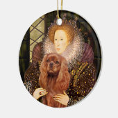 Koningin Liz I - Robijn Cavalier Keramisch Ornament (Links)