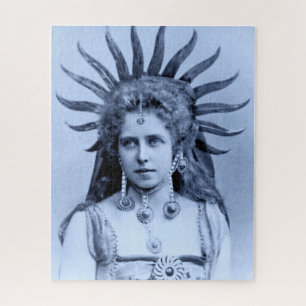 Koningin Marie van Roemenië als de koningin van d Legpuzzel