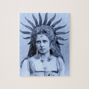 Koningin Marie van Roemenië als de koningin van de Legpuzzel