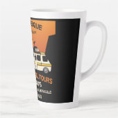 Koningin van de Camper - Funny Camping RV Caravan Latte Mok (Rechts)