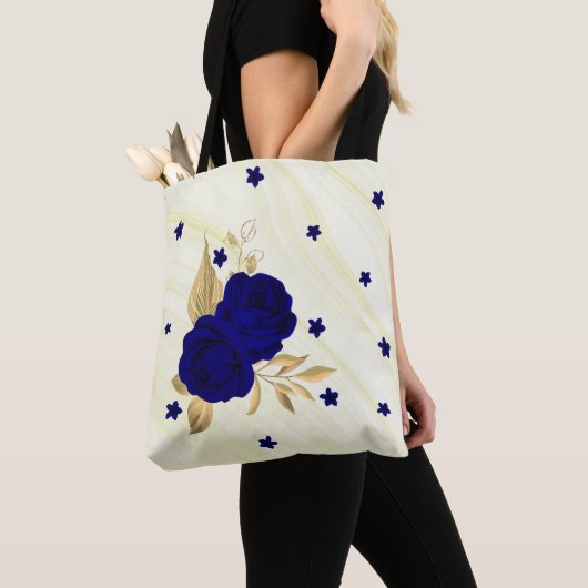 Koningsblauw bloemengouden bladeren marmeren canva tote bag (Dichtbij)