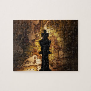 Koningsschaken op oude wereldkaart legpuzzel