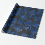 Koninklijk Blauw, Zwart en Zilver Bloemmotief Cadeaupapier<br><div class="desc">Landelijke vintage waterverf bloemmotief cadeaupapier met accenten in koninklijk blauw,  zwart en zilver.</div>
