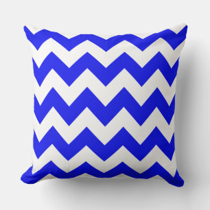 Koninklijk blauwe zigzag gestreepte kussen