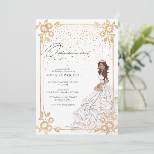 Koninklijk Wit en Goud Dress Quinceanera Birthday Kaart (Staand voorkant)
