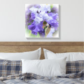 Koninklijke Baardiris - Paars & Wit Canvas Afdruk (Insitu (Slaapkamer))