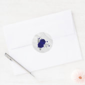koninklijke blauwe bloemen zilverblad marmer ronde sticker (Envelop)