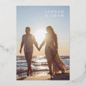 Koninklijke Blauwe en Gouden Foto Bruiloft Save Ou Folie Uitnodiging (Achterkant)