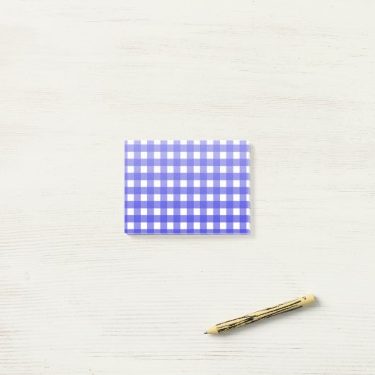 Koninklijke blauwe gingham post-it® notes (Op bureau)
