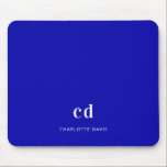 Koninklijke blauwe witte monogram initiaal muismat<br><div class="desc">Een royal blue gekleurde achtergrond. Personaliseer en voeg een naam en monogram brieven toe. Witte letters.</div>