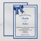 Koninklijke blauwe zilverboegelegante bruiloft kaart (Voorkant / Achterkant)