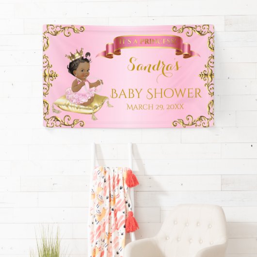 Koninklijke Prinses Baby Meisje op Kussen Roze Gou Spandoek (Insitu)