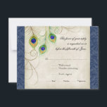 Koninklijke trouwkaart met pauwenveren in het blau RSVP kaartje<br><div class="desc">KLEURENPALET: Koningsblauw, crème, lichtbruin, paars, groen en goud. ONTWERPVERZAMELING: Dit is een bijpassende RSVP-antwoordkaart. Dit is een eigentijdse, moderne, verfijnde uitnodiging. Met gestileerde, met de hand watergekleurde pauwenveren, op een met de hand geschilderde kant- en perkamentachtergrond met delicate krullen en krullen in lichtbruin en uw keuze uit achtergrondrandkleur, hier getoond...</div>