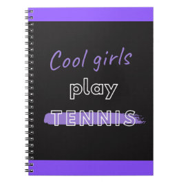 Kool Girls Play Tennis Black en Paars Quote Notitieboek