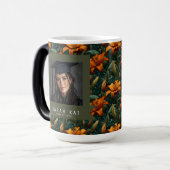 Kool Lilies Bloemengeschenk voor haar afstuderen Magische Mok (Voorkant links)
