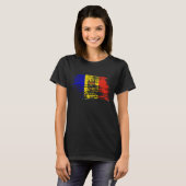 Kool Moldavisch vlagontwerp T-shirt (Voorkant volledig)