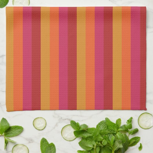 Kool Retro 70s Stripes Oranje rood roze goud Theedoek (Gevouwen)