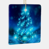 Koolblauwe kerstboom met mousserende lichten keramisch ornament (Rechts)
