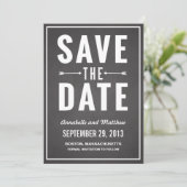 Koolbord Save the Date-aankondiging in vet Date (Staand voorkant)