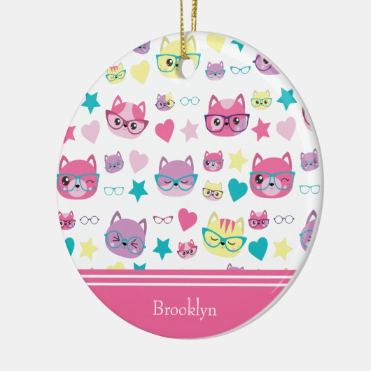 Koolpasta's met brillenglazen, roze kerst keramisch ornament (Links)