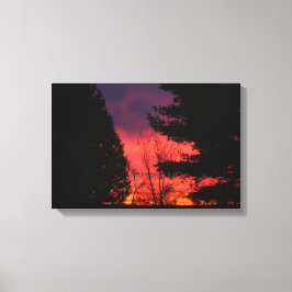 Koolrode zonsopgang boven Hubbell, Michigan Canvas Afdruk