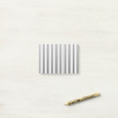 Koolsteengrijs en witte snoepjes strepen post-it® notes (Op bureau)