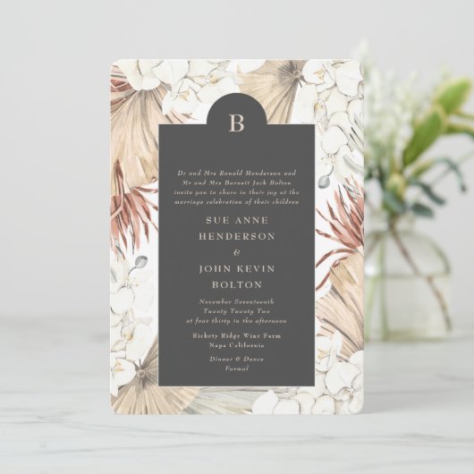 Koolstof crème Pampas Wreath Floral Border Wedding Kaart (Staand voorkant)