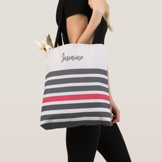 Koolstof en rode roos moderne strepen, aangepaste tote bag (Dichtbij)