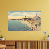 Koolwater, FL - Zwemmers en zonnebaden op strand Canvas Afdruk (Insitu (Woonkamer))