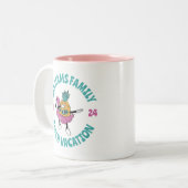 Koolzomeranananasfamilie Trip Beach Vacking Tweekleurige Koffiemok (Voorkant links)