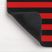 Koolzwart en rood strepenpatroon muismat (Hoek)