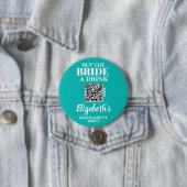 Koop Bride A Drink Bachelorette Party QR Code Ronde Button 7,6 Cm (In situ)