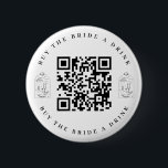 Koop de bruid een Drink Bachelorette QR Code Butto Ronde Button 5,7 Cm<br><div class="desc">Vergeet niet deze "Koop de bruid een Drink" QR-code knoppen voor uw vrijgezellenfeest! Komt overeen met ons Mystical Tarot Kaart Bachelorette Party thema. Bewerk de QR-code eenvoudig met uw eigen code.</div>