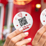 Koop de bruid een drink Pizza Bachelorette Weekend Ronde Button 5,7 Cm<br><div class="desc">Vier de liefde bij de eerste plak met onze laatste plak van de Single Life bachelorette collectie! Van cheesy-schattige uitnodigingen tot saucy borden, games en decor, deze pizza-perfecte set heeft alles wat je nodig hebt om een leuke, smaakvolle uitzending voor de bruid-to-be te gooien. In de korst vertrouwen we! #zazzlemade...</div>