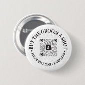 Koop de Bruidegom een Shot Verloofde Party Pin met Ronde Button 5,7 Cm (Voorkant /achterkant)