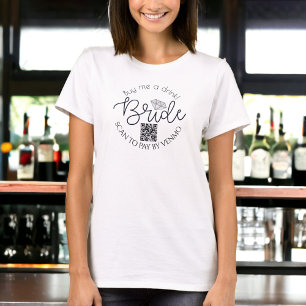 Koop Mij Eén Drank Bruid Bachelorette Feest QR Cod T-shirt