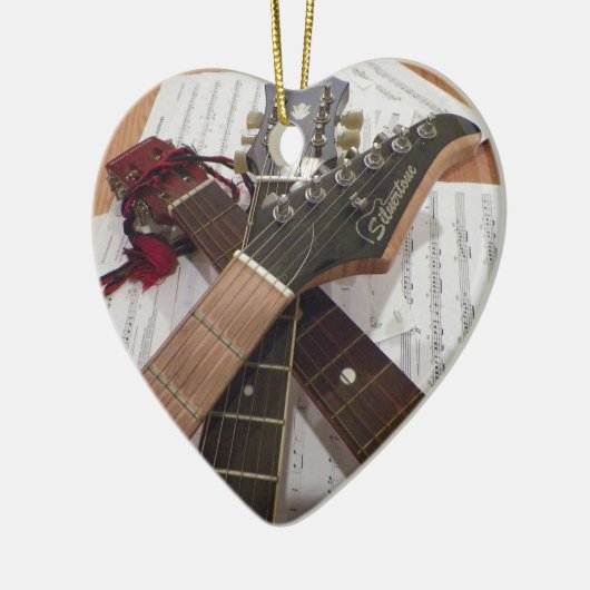 Koorden en dingen keramisch ornament (Links)