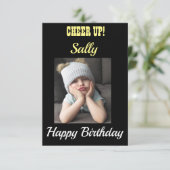 Kop omhoog! Birthday Kaart Grumpy Girl Wishing Joy (Staand voorkant)