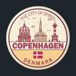 Kopenhagen Denmark City Skyline Emblem Magneet<br><div class="desc">Het minimalistische,  kleurrijke kunstontwerp van Kopenhagen met monumenten en landmerken van de stad in Denemarken.</div>