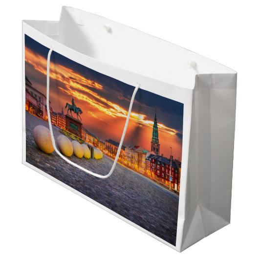 Kopenhagen Groot Cadeauzakje (Voorkant Gekanteld)