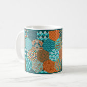 Koper en Turquoise Patchwork-Look Koffie Mok (Voorkant links)