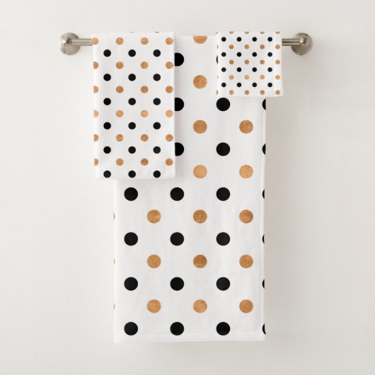 Koper en zwart stippen patroon op wit bad handdoek (Insitu)
