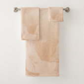 Koper Glitter Rain op Blush Copper Metal Marble Bad Handdoek (Insitu)